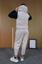 Carica l&#39;immagine nel visualizzatore di Gallery, Gilet Bomber
