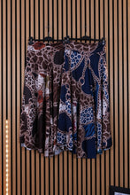 Carica l'immagine nel visualizzatore di Gallery, Gonna Pantalone Iris
