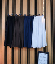 Carica l'immagine nel visualizzatore di Gallery, Pantalone Nicole
