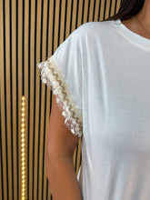 Carica l&#39;immagine nel visualizzatore di Gallery, T Shirt Delia
