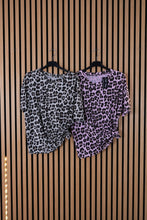 Carica l'immagine nel visualizzatore di Gallery, T Shirt Desire
