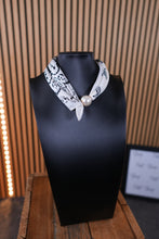 Carica l'immagine nel visualizzatore di Gallery, Foulard Marta
