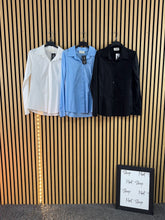 Carica l&#39;immagine nel visualizzatore di Gallery, Camicia Basica
